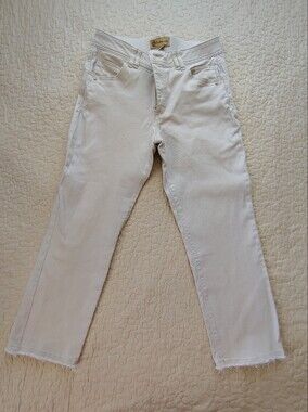 Title: Democracy "Ab"solution Raw Hem Straight Jeans Off-White Size 12